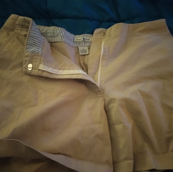 Duck head size 14 shorts - Picture 3 of 3